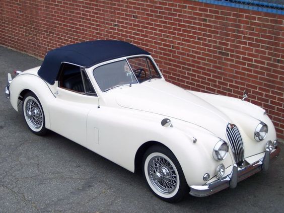 1956’s Jaguar-XK owned by Maharani Gayatri Devi